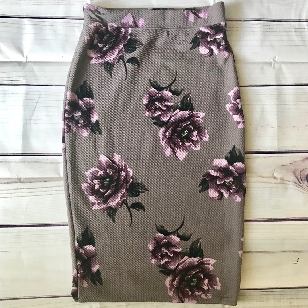 Iris | Floral Grey Pencil Skirt